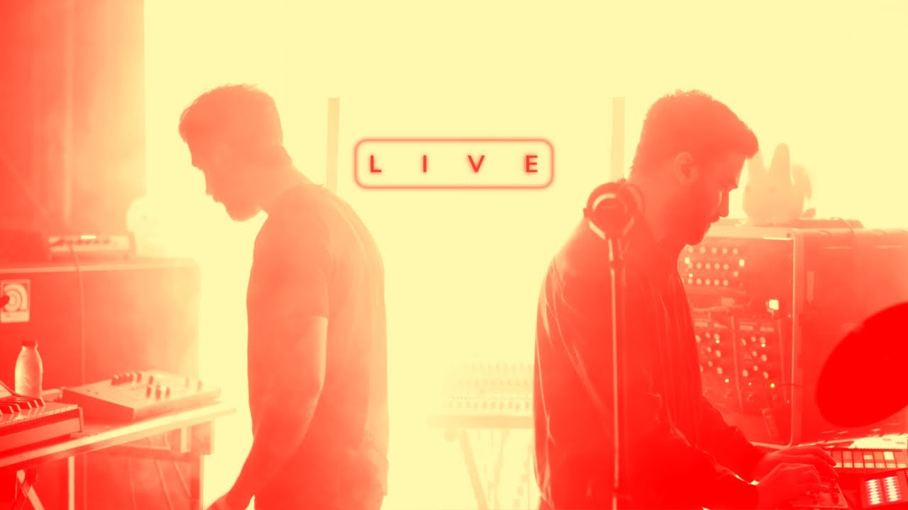 VIRTUAL ANIMAL LIVE SHOWCASE (Official Video)