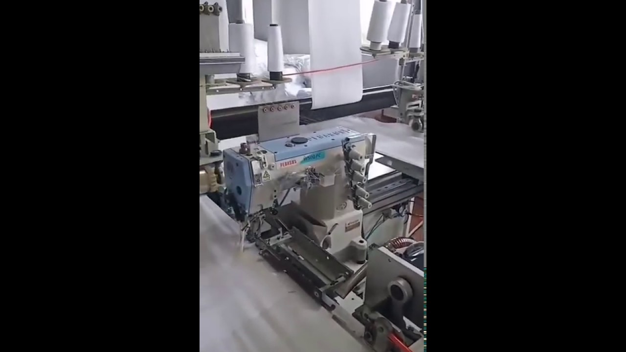 Automatic towel sewing machine