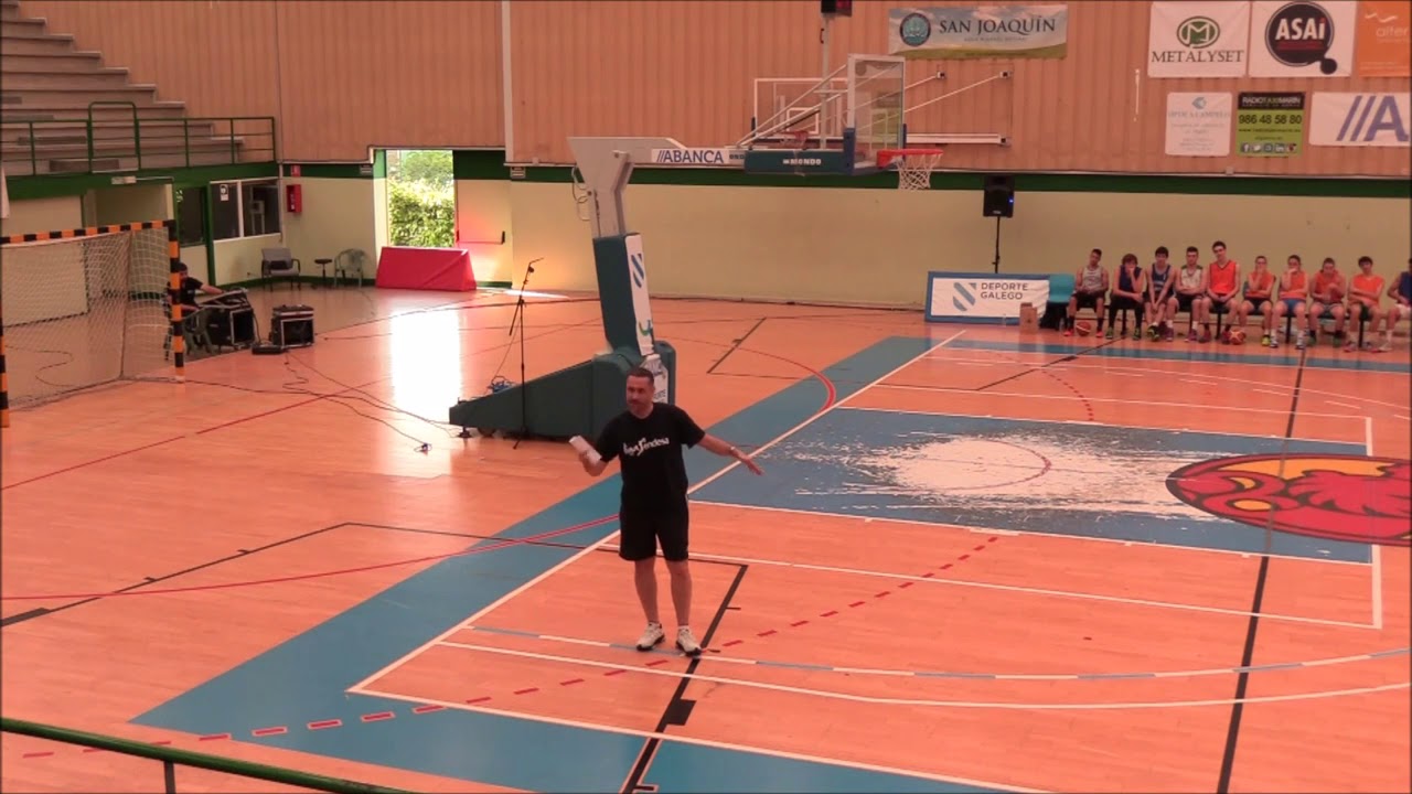 Clinic. Jota Cuspinera - Espacios y distancias en el juego dinámico