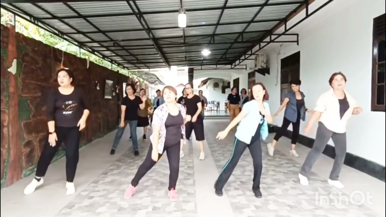 WHAT UP DJ DISCO REMIX LINE DANCE // CHOREO:TITI KASESE // KKLD GROUP CLASS SENIN WITH HENNY SUSAN 💞