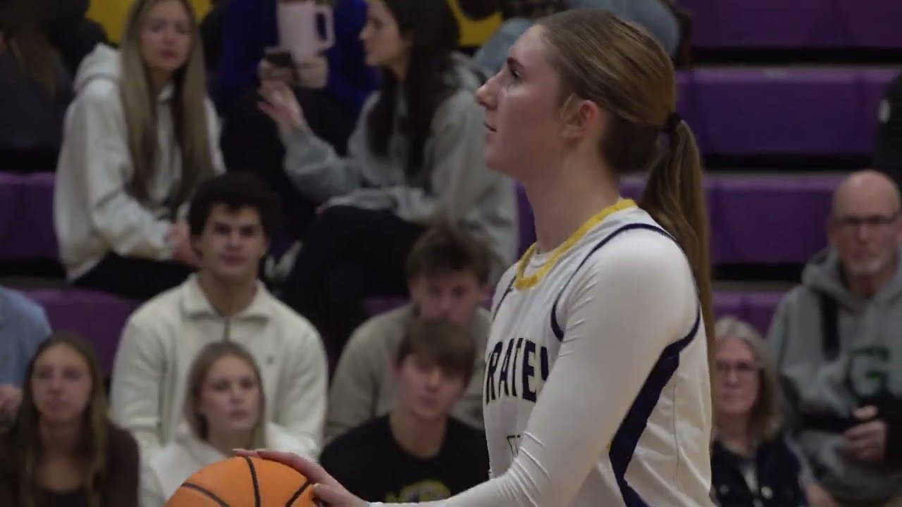 Corinth Holders Girls Basketball Overshadows One Woman Show 2026