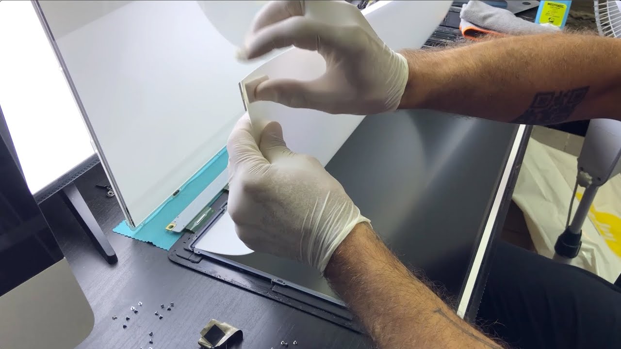 iMac 21.5 2012-2015 LCD Backlight Dust Cleaning. Ekran Toz Temizleme.