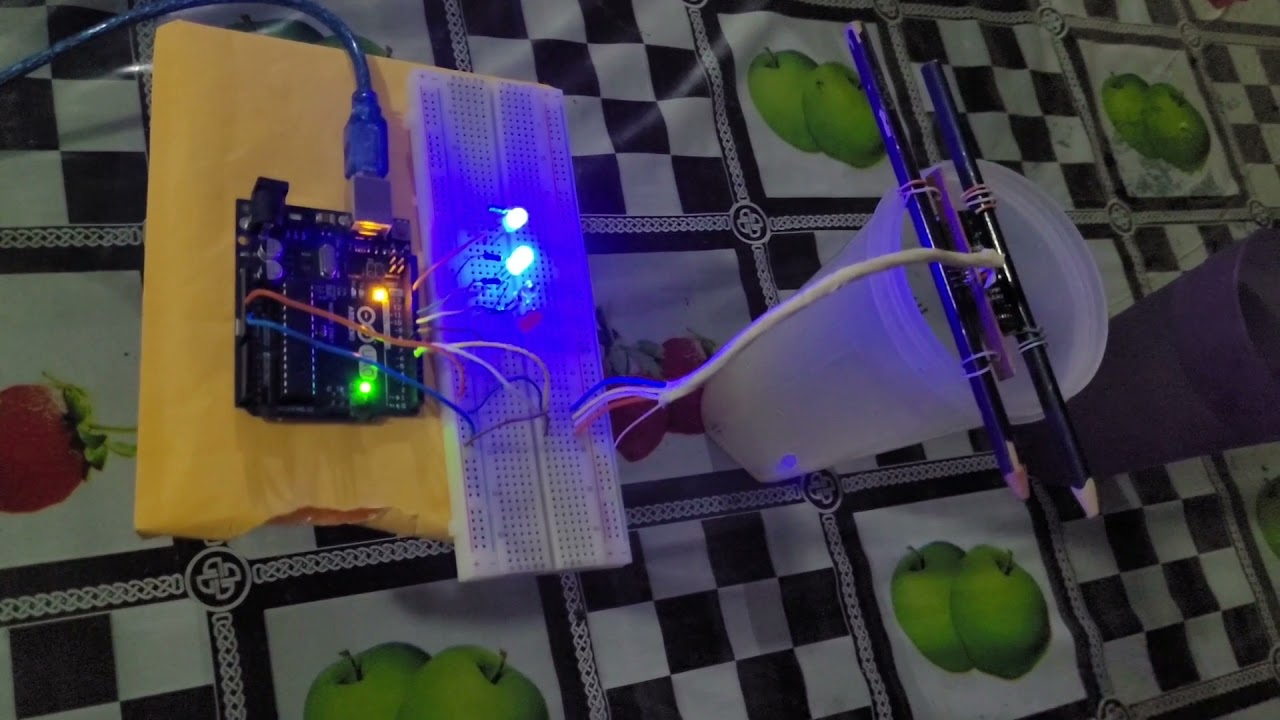 Control de nivel utilizando Arduino UNO Y un sensor Ultrasonico