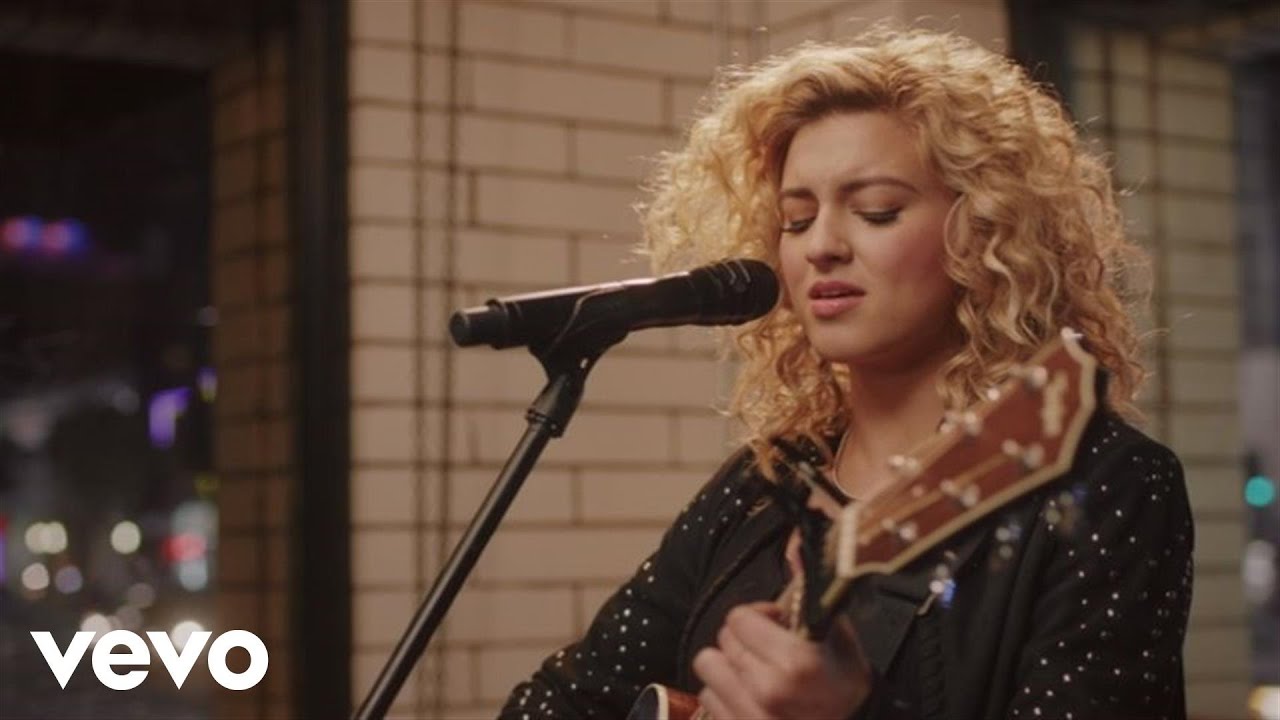 Tori Kelly - City Dove (LIVE) | Artists in Residence | American Express UNSTAGED