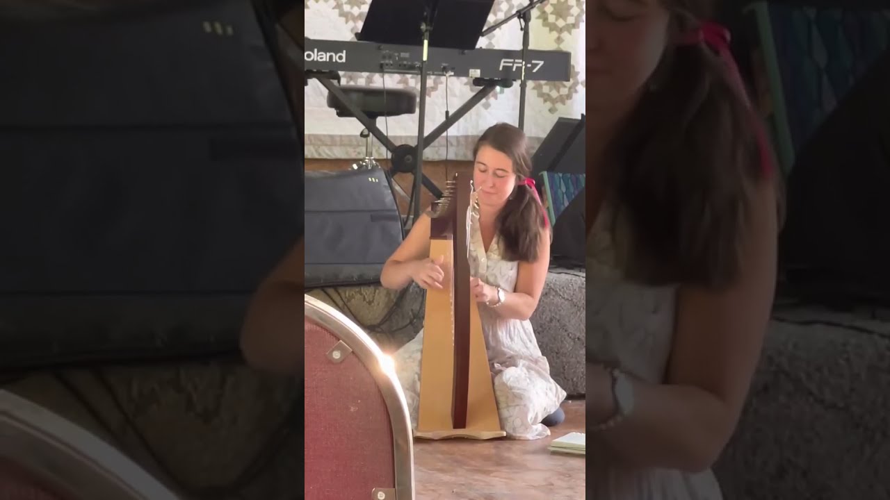 Raglan Road and Be Thou My Vision - performed on a tiny celtic harp