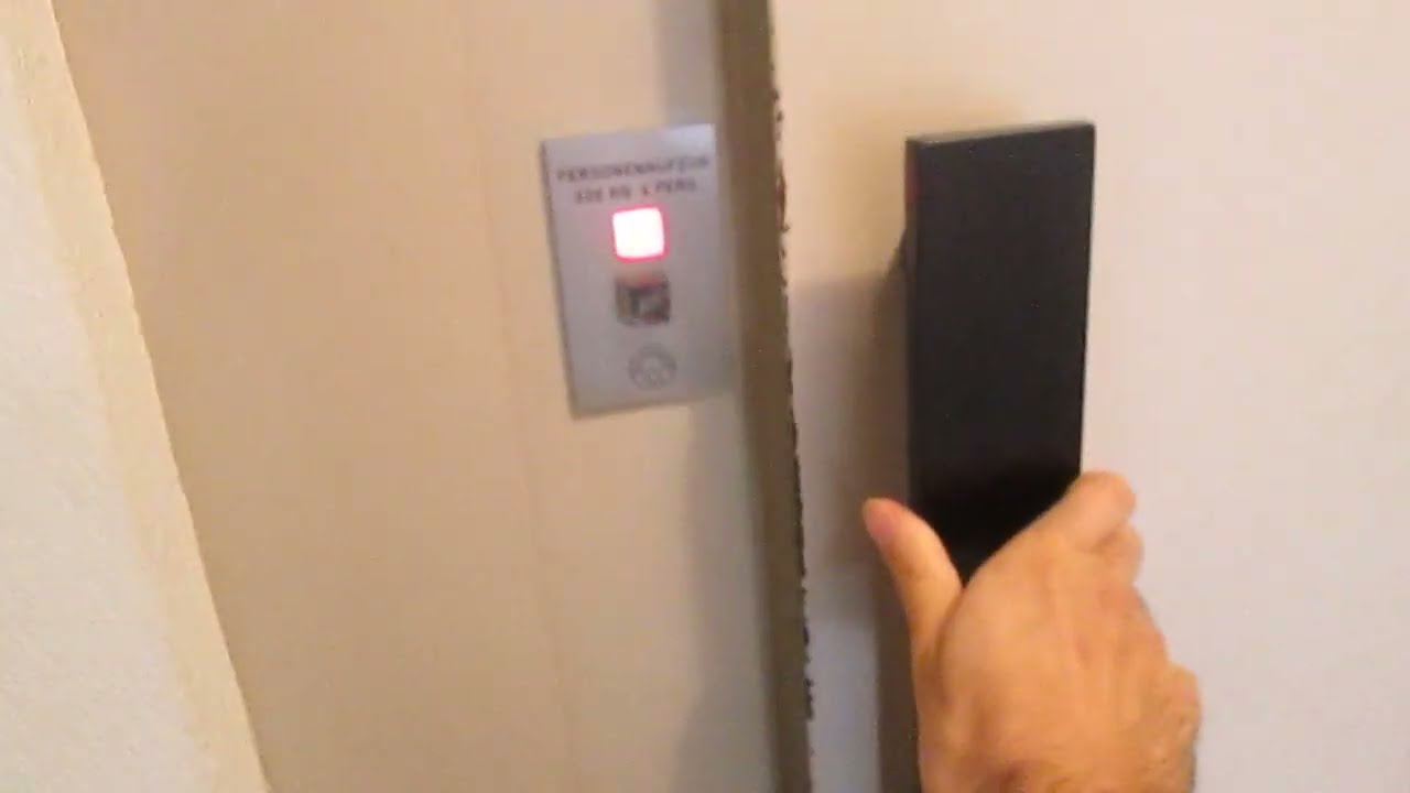 Lift Schindler @ Via Maistra 22, St. Moritz Switzerland