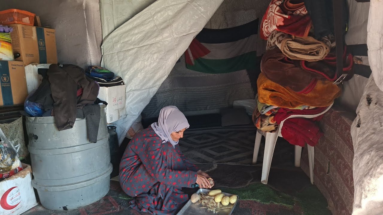 كيف يعاني الناجون من أجل البقاء على قيد الحياة في غزة؟ | يوم من واقع لا يُحكى من قلب خيمه نوصل صوتنا