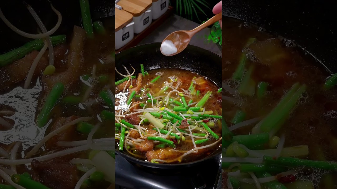 Braised noodles are really delicious  