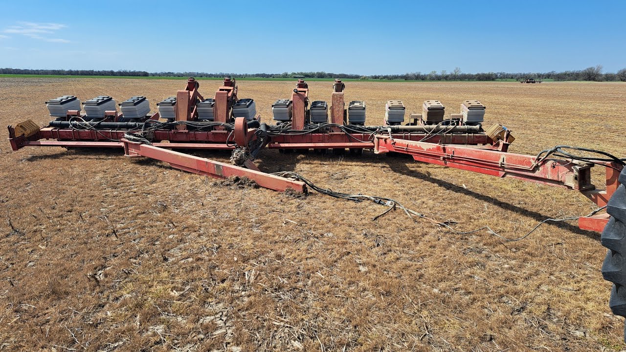 can we even salvage  the 6100 white planter?