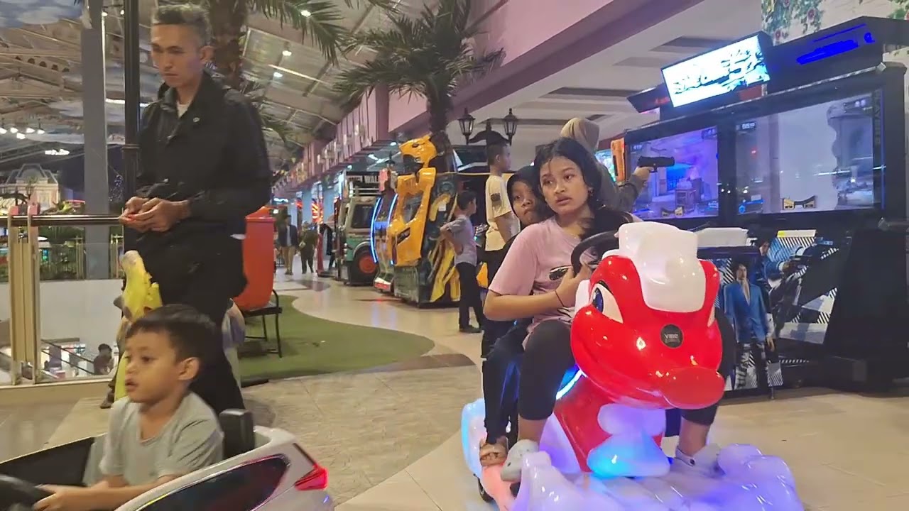 Mainan di Kid City Transmart