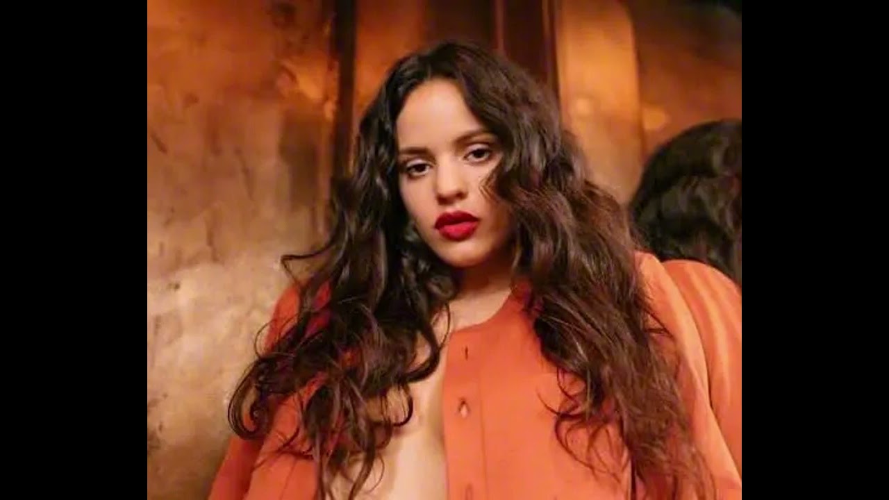Rosalía-“Fuego en la piel”