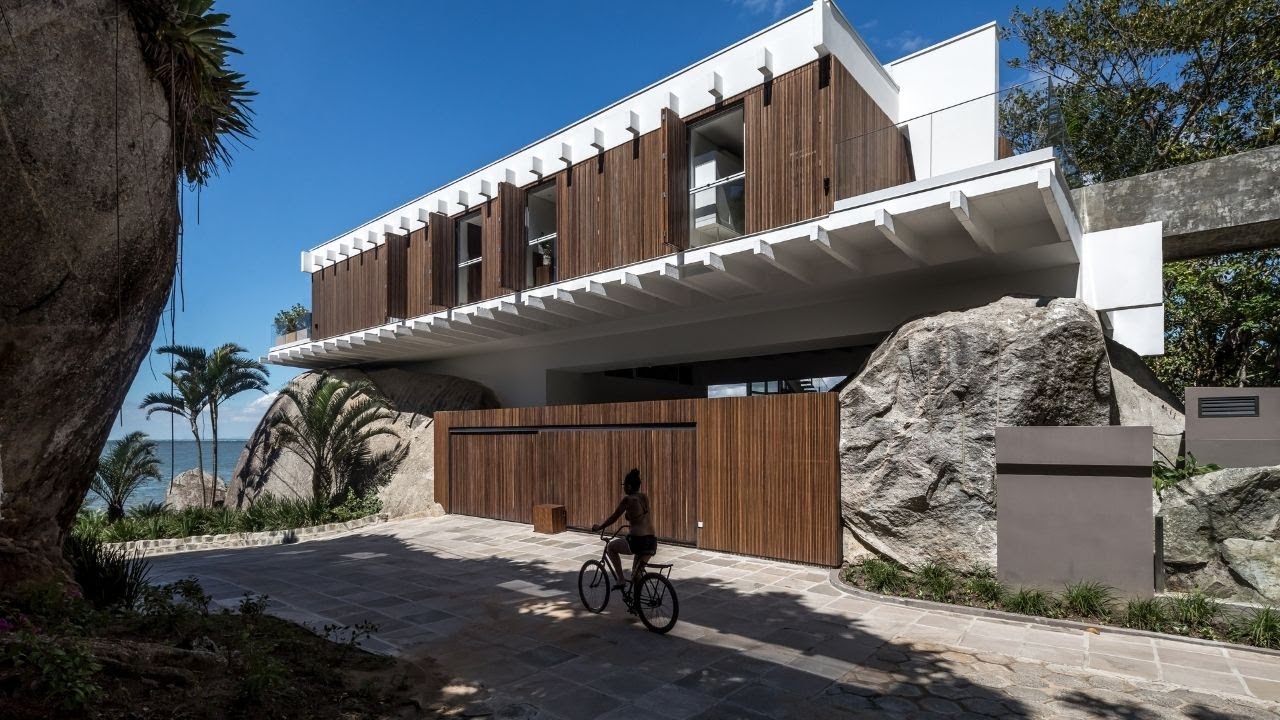 CASA DA PEDRA | Projeto Elaine Zanon & Claudia Machado + Arquitetare