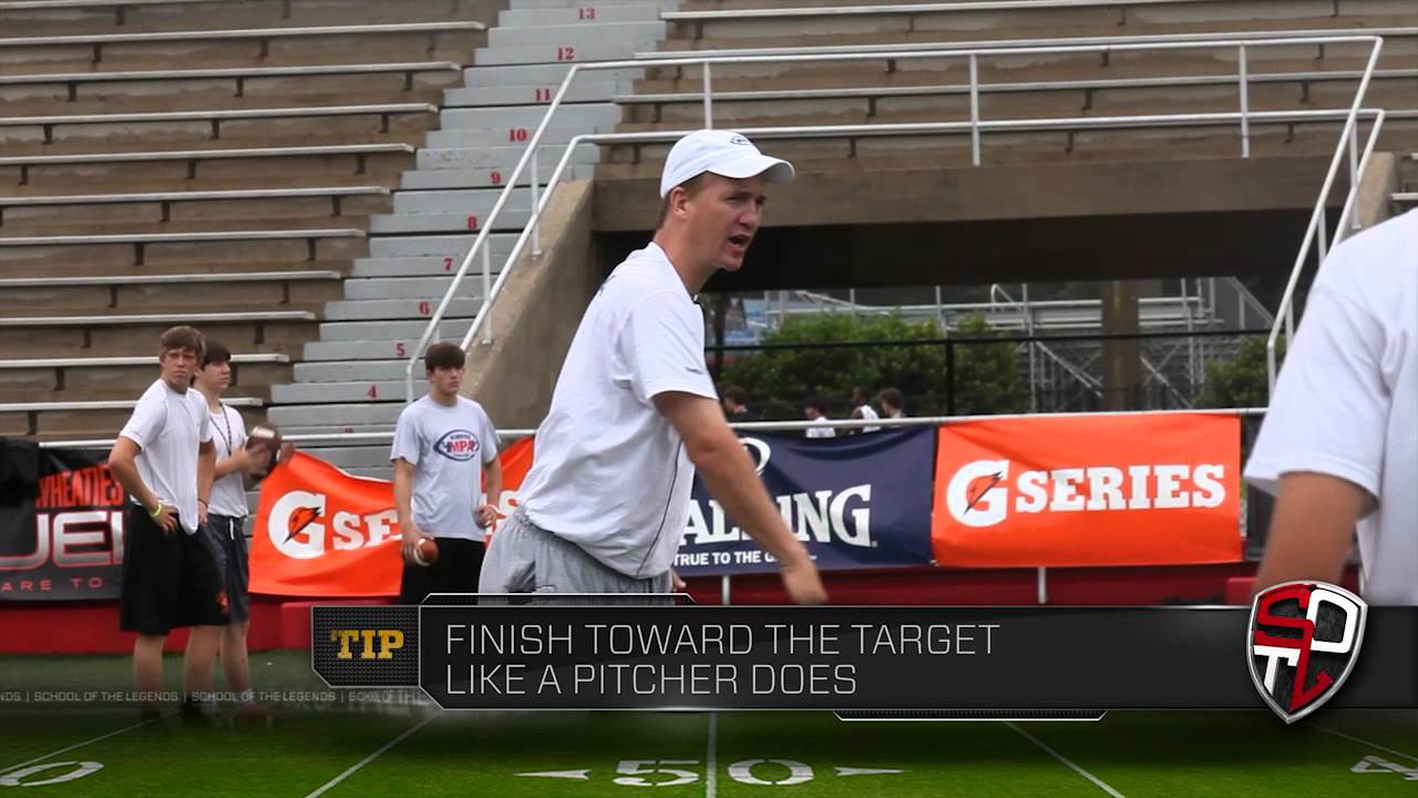 Peyton Manning Teaches the Three-Step Drop