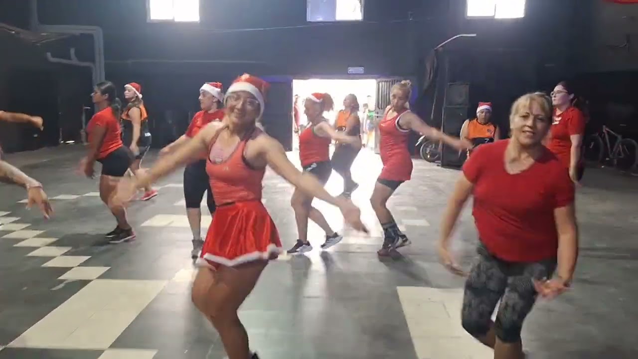 Chillando Goma zumba con Max