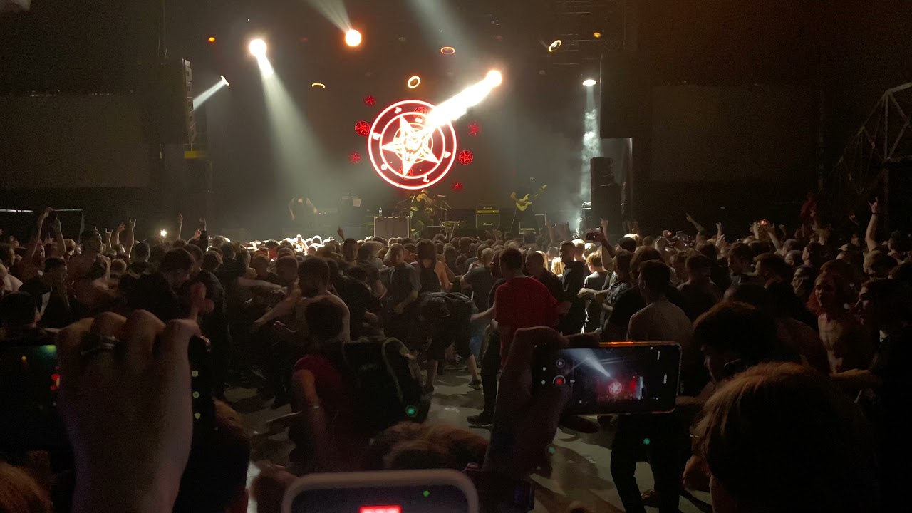 Slaughter To Prevail - Hell (live in Moscow 12.04.2021) 4K 60fps
