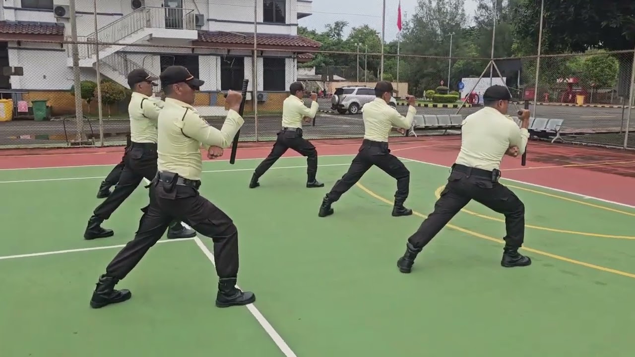 Lomba Drill Tongkat 1, 2, 3 & 4 Security FT TUBAN