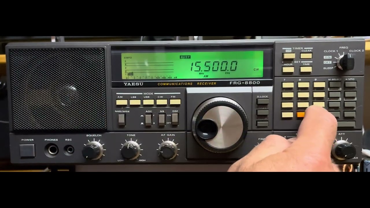 YAESU FRG-8800