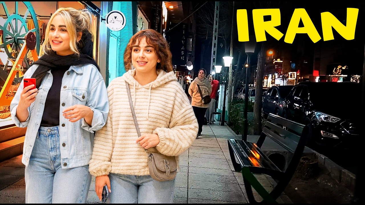 Night Walk in the upper city : Inside a Luxury Mall