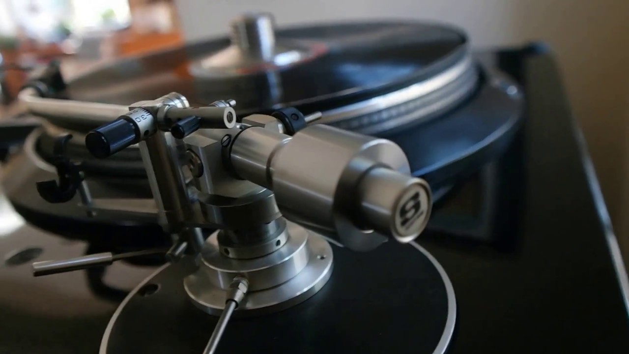 Sony TTS 8000, Micro Seiki MA-505,Clearaudio Virtuoso v2 Ebony MM Cartridge