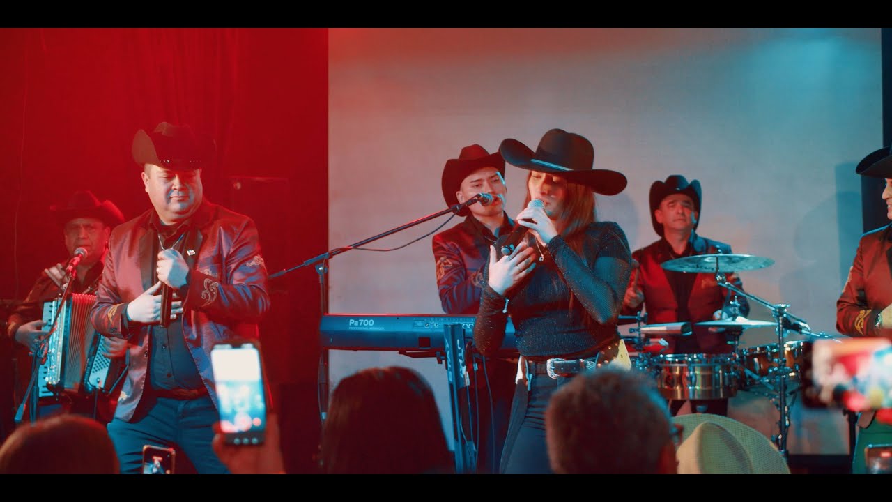 Los Huasos del Sur - El Sol No Regresa / Quiéreme (Video)