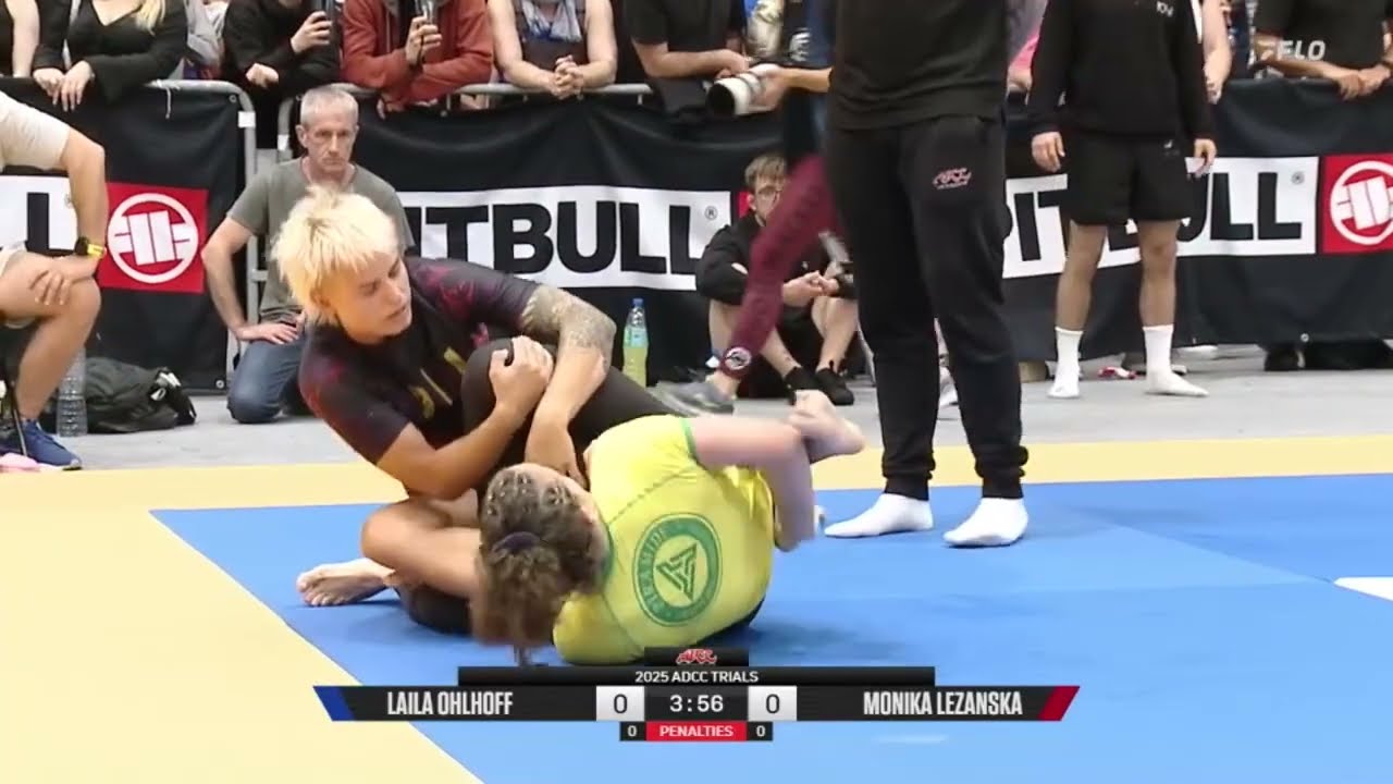 Laila Ohlhoff First Fight