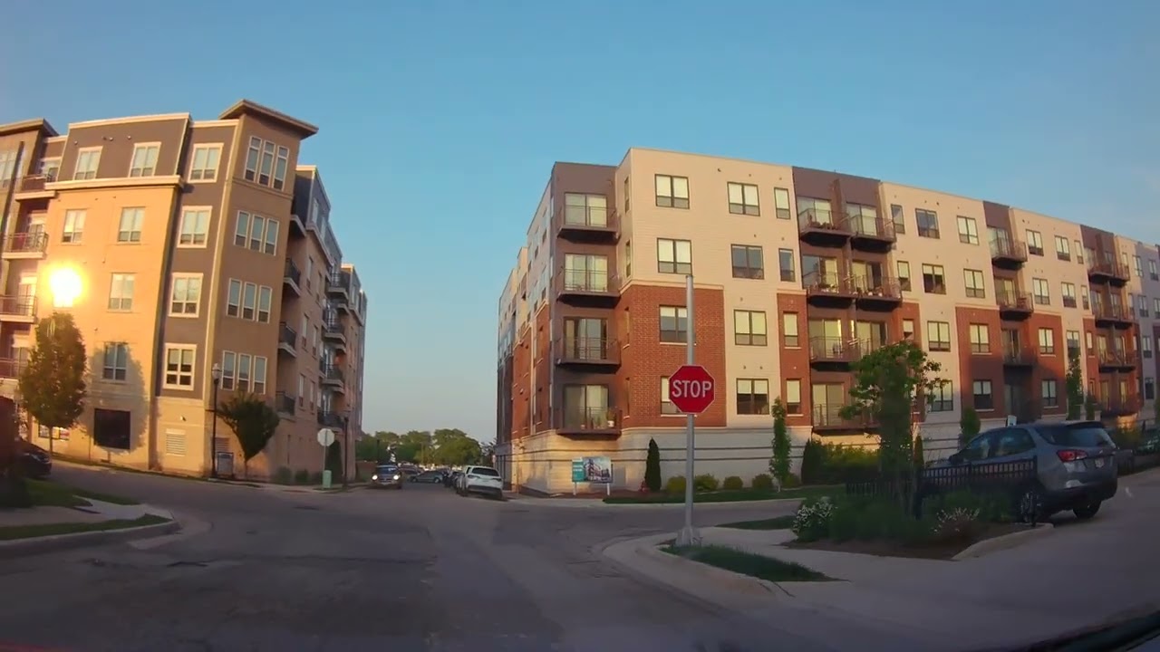 4K Dash Cam - Kenosha Wisconsin - Downtown And Lake Michigan Shore With Commentary June 2025