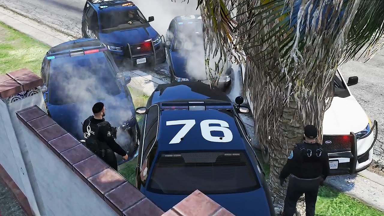 Mr. K Gets Into a Wild Police Chase After Yoinking a Cop Car | Nopixel 4.0