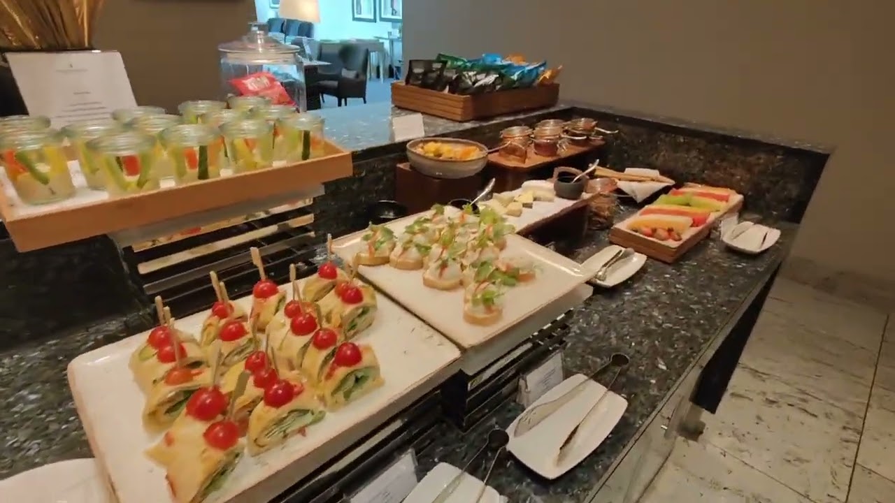 02 Hotel Intercontinental - Club Lounge Preview 2024