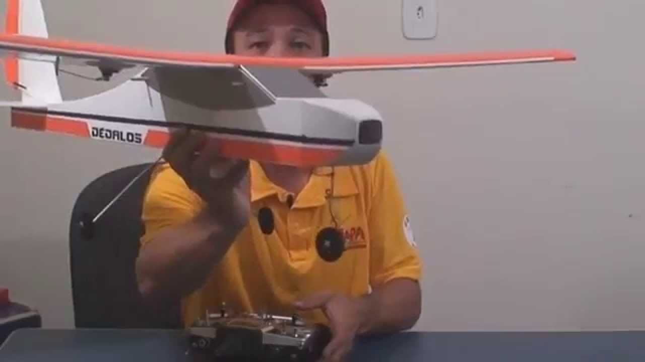Aula de aeromodelismo - Comandos - Julio Japa
