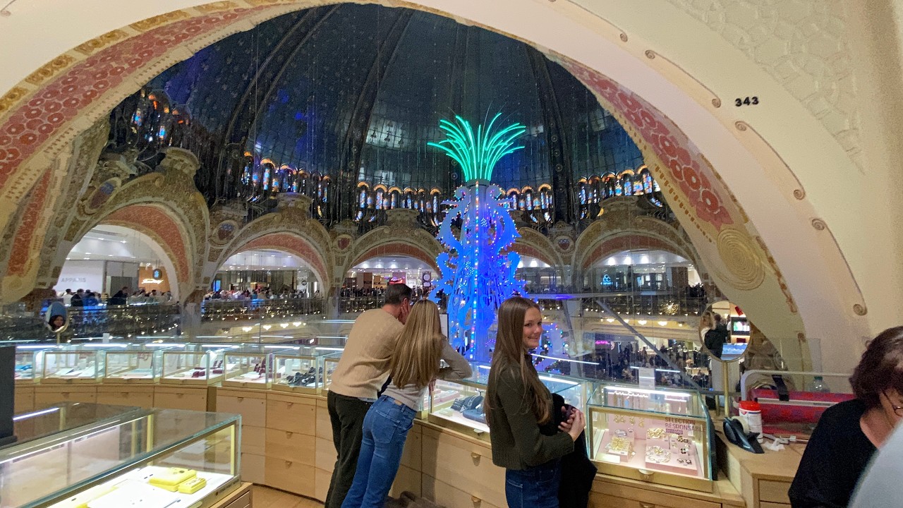 4K Walk Paris france 🇫🇷  ( Galeries Lafayette Mall PARIS ) UHD