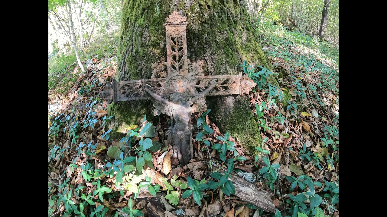 Sondeln an der Kirche