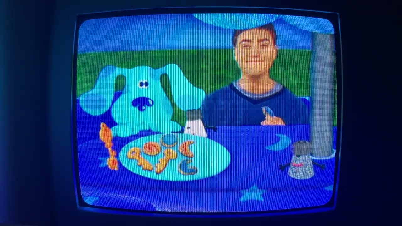 Opening to Dora the Explorer: Dora's Christmas 2004 DVD (2nd copy)