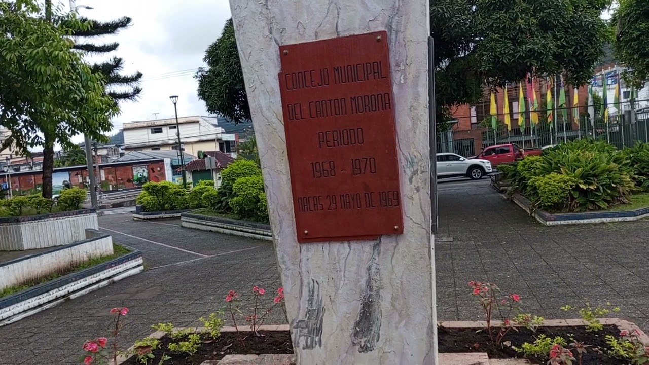 parque central de la ciudad de Macas Morana Santiago Ecuador..