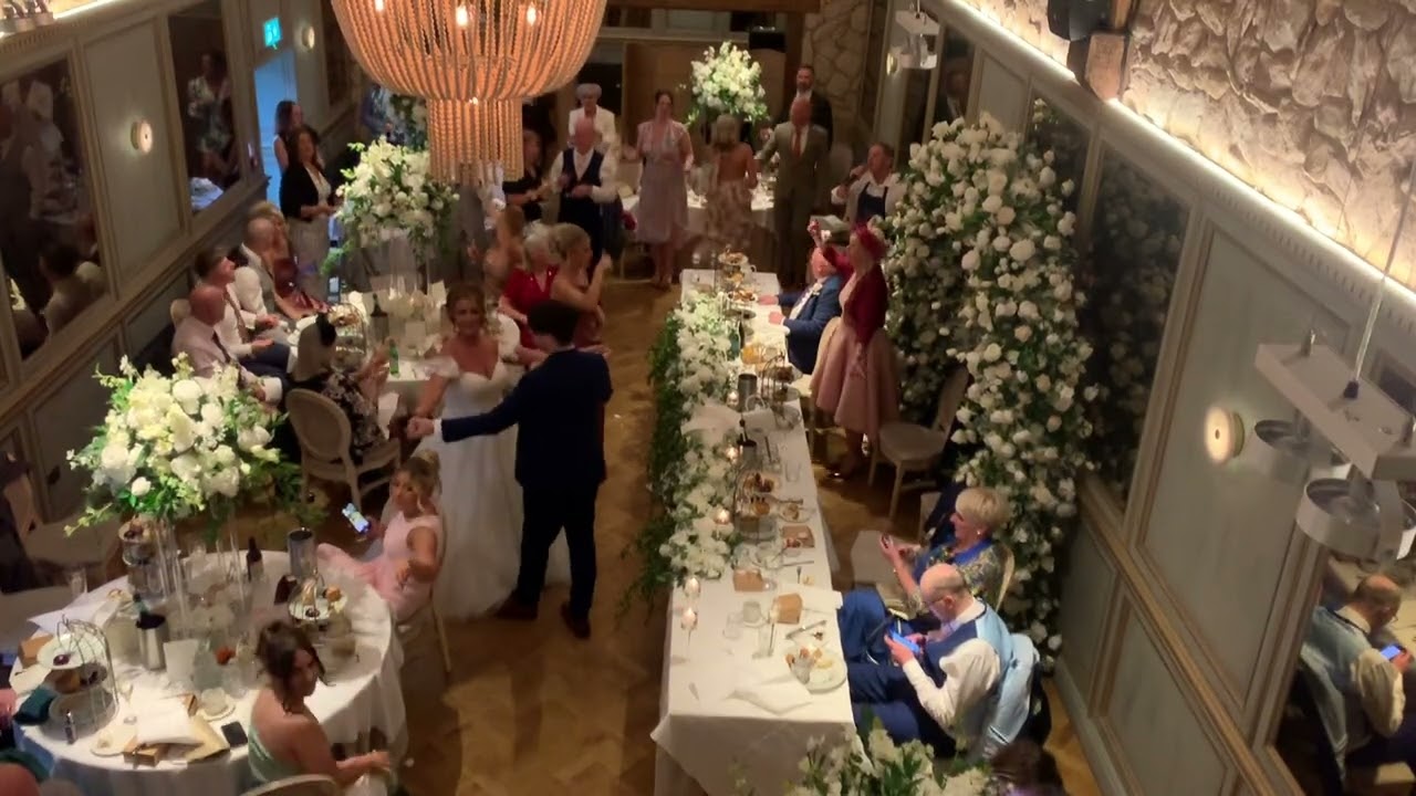 Singers Secreto Perform at The Manor