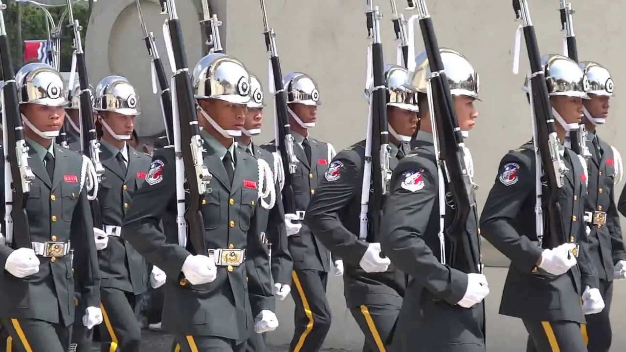20130531 吉里巴斯全軍禮 進場
