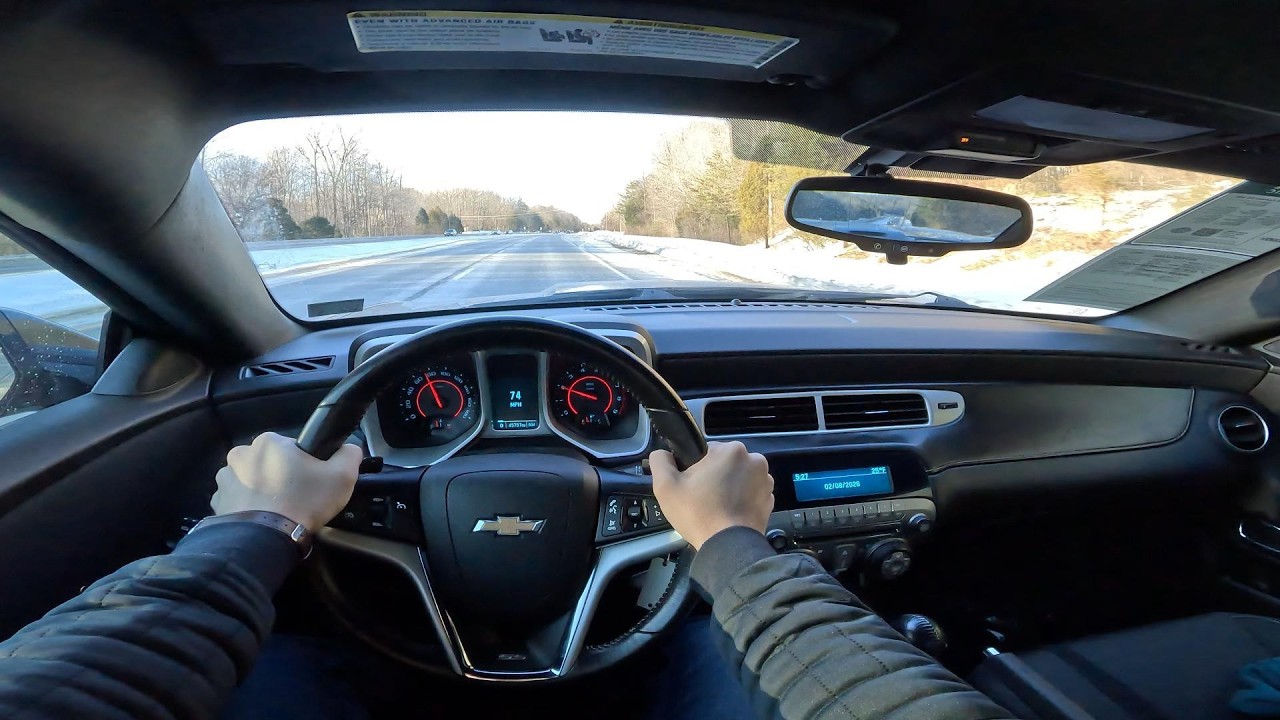 Тест-драйв Chevrolet Camaro SS 2012 года (вид от первого лица).