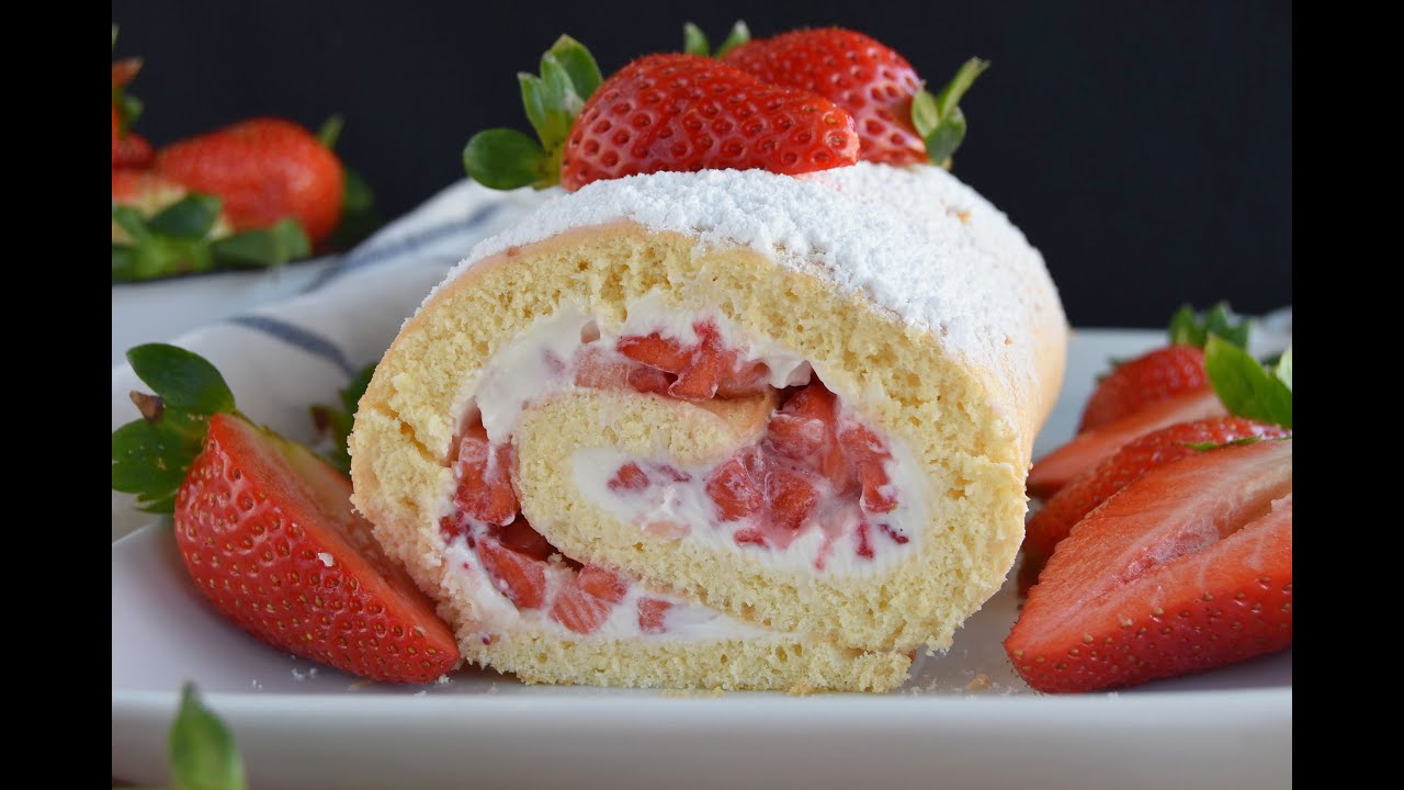 BRAZO DE FRESAS Y QUESO CREMA MUY FÁCIL