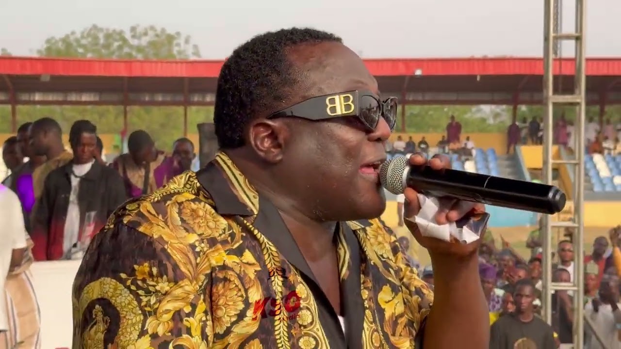 King Osupa at Ogbomosho Cradles carnival, pulled heavy crowds