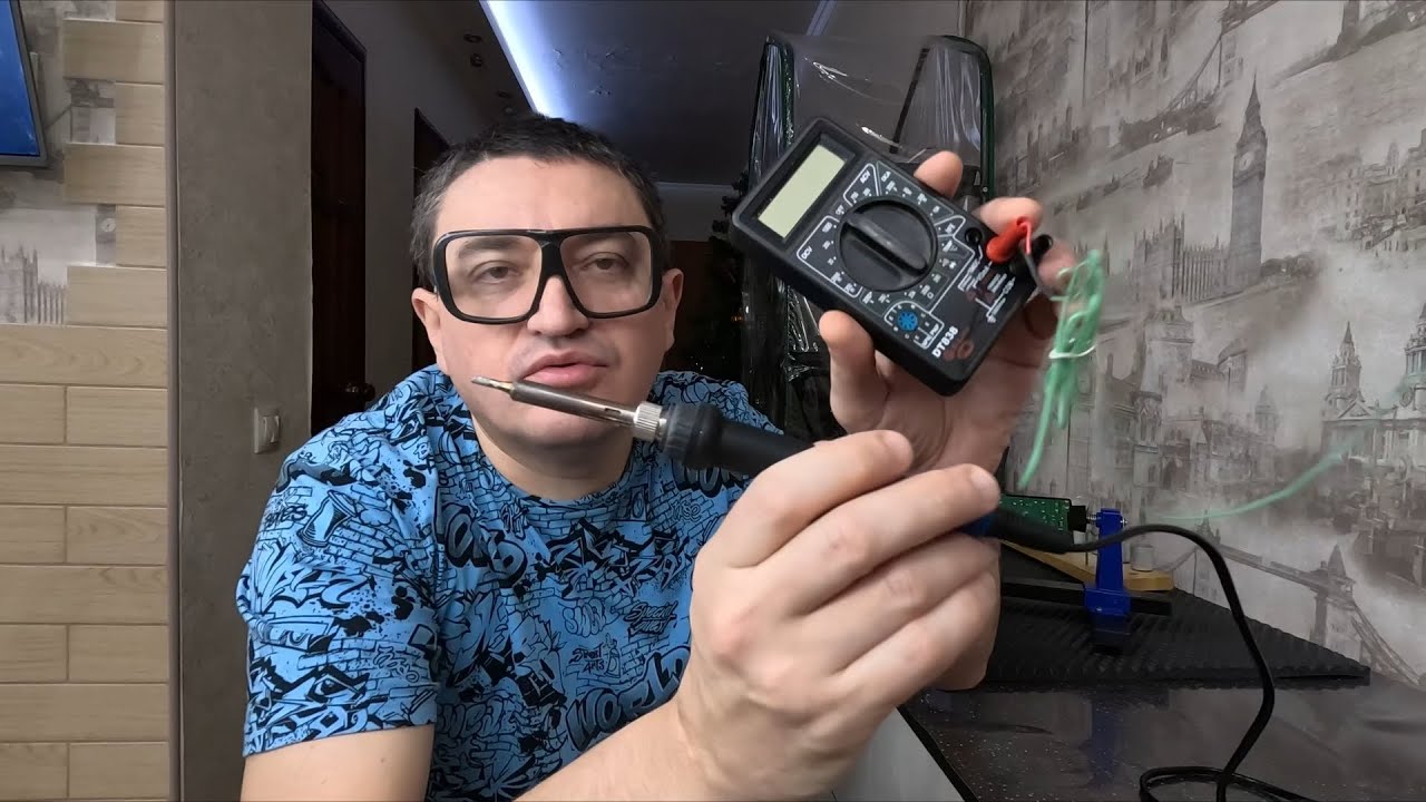 Три паяльника, но с разными характерами. Не дорогой паяльник, греет 600с градусов. Замеряем t