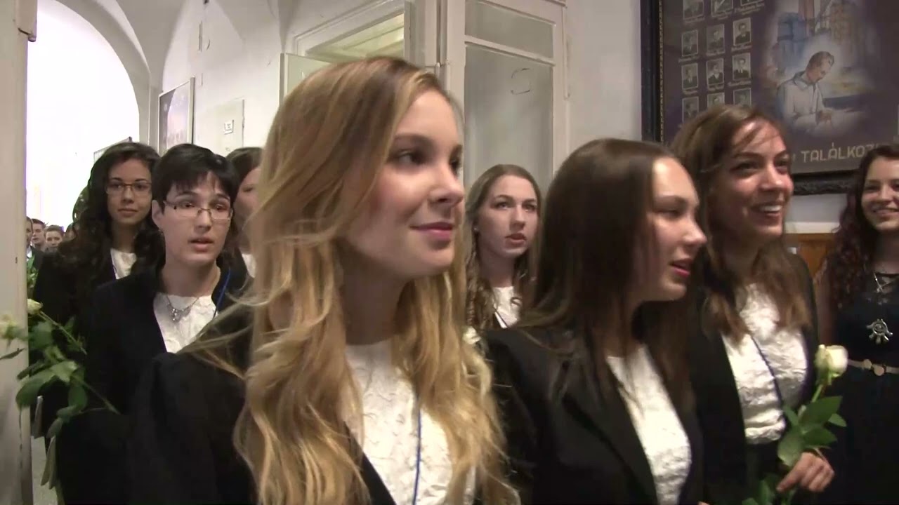 R&eacute;vai Mikl&oacute;s Gimn&aacute;zium Ballag&aacute;s 2015