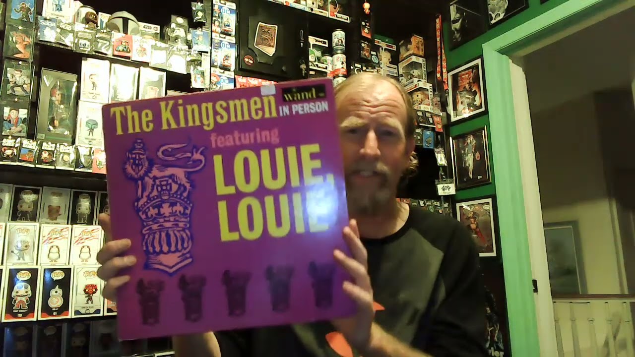 Unboxing the first 10 of 20 Vinyl Records in a Vintage Mystery Box
