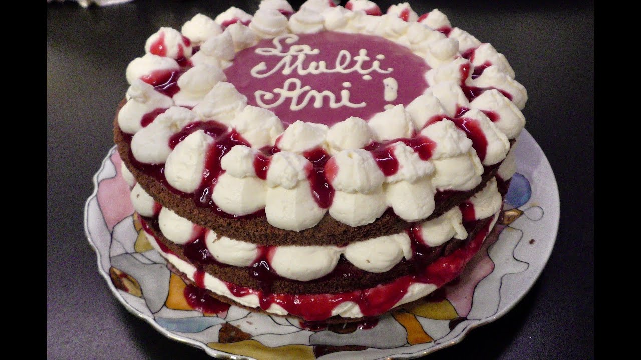 Tort cu crema mascarpone si sos de capsuni si zmeura/ Strawberry and Raspberry Mascarpone Cream Cake