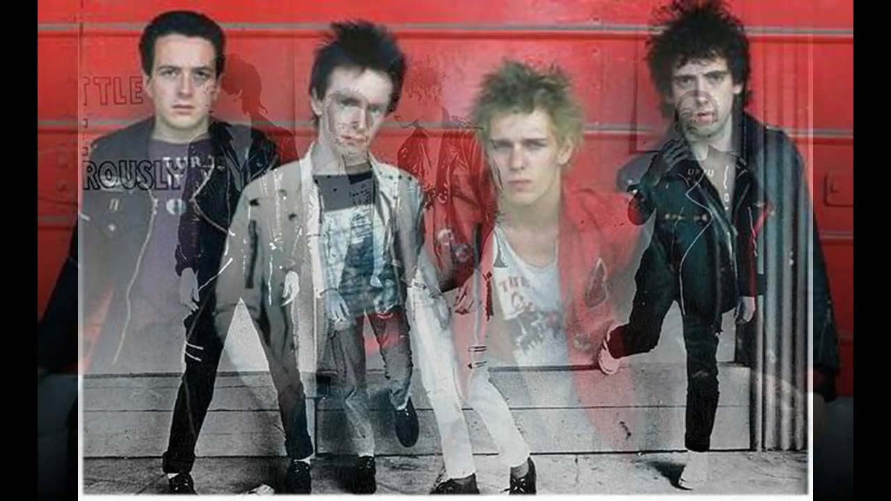 The Clash - Should I Stay Or Should I Go (DJ Bollacha Extended Remix)