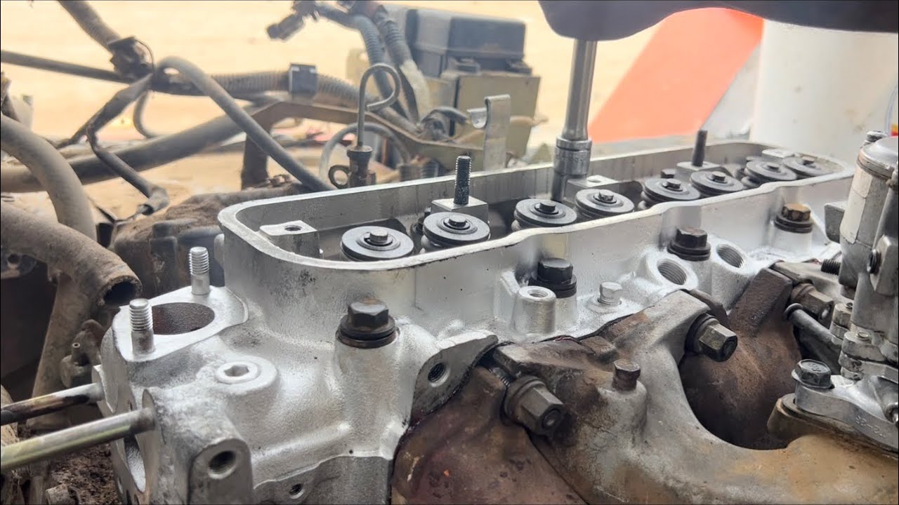 Instalación de cabeza paso a paso Toyota 4y montacargas #cabeza #forklift
