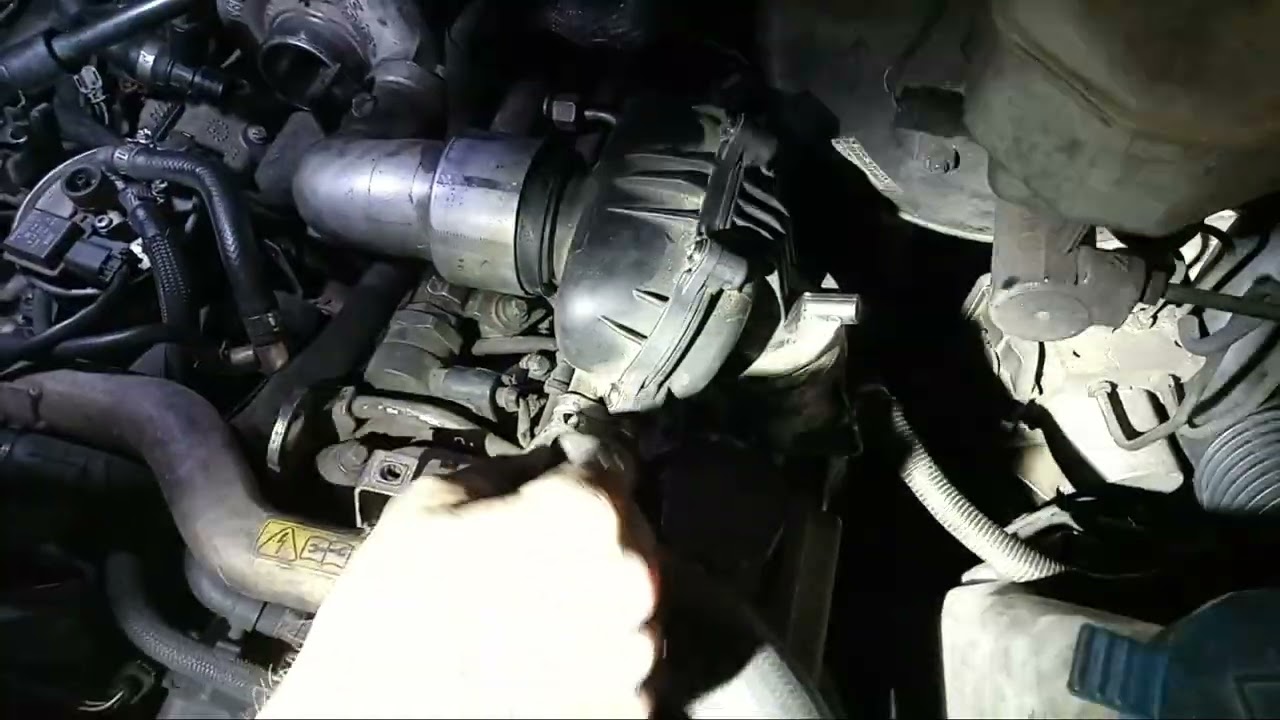 07 Dodge Sprinter Diesel Leak Line Disassembly