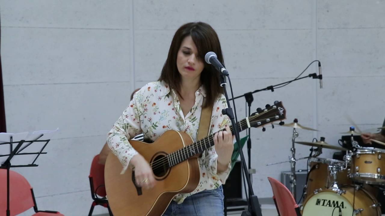 Pizzica di Torchiarolo - Carmen Consoli