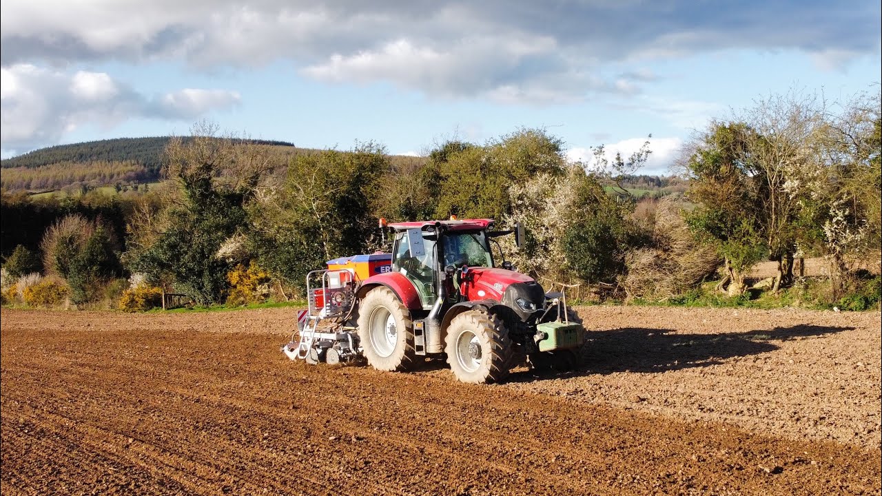 НАКОНЕЦ-ТО СЕЕМ ЯЧМЕНЬ НА ВЕСНУ 2026 ГОДА!! ~ Сеялка Case Maxxum 150 и сеялка Erth Agriseeder!! 🇮🇪
