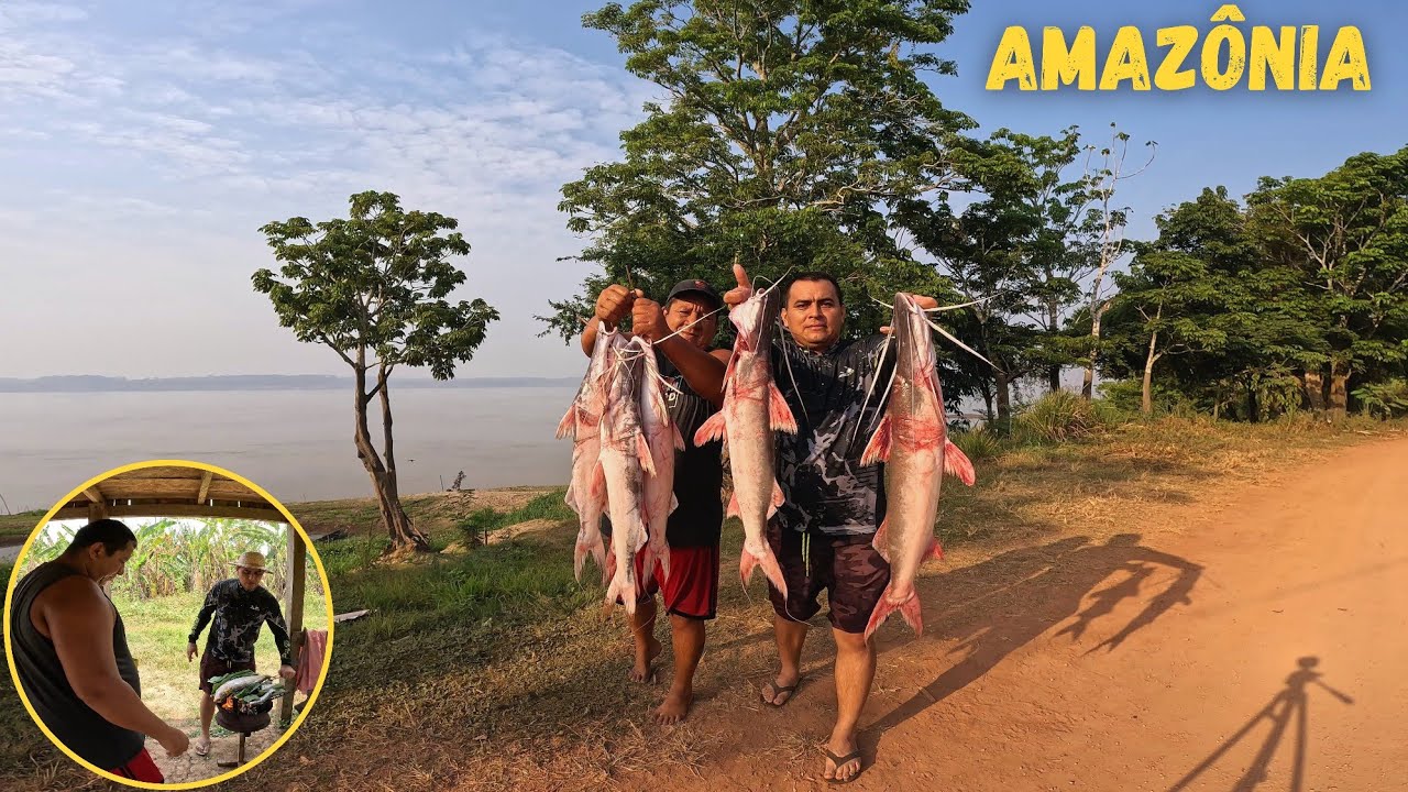 Pescando PEIXE DE COURO e SARDINHA nas águas BARRENTA E PERIGOSA do RIO SOLIMÕES