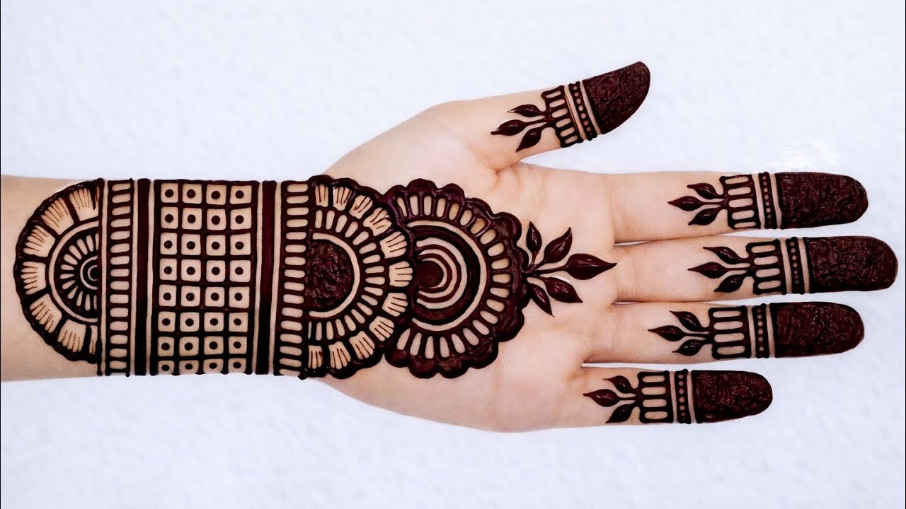 Beautiful front hand mehndi designs ❤️ || Flower mehndi design ✨ | #viralvideo #foryou #henna 
