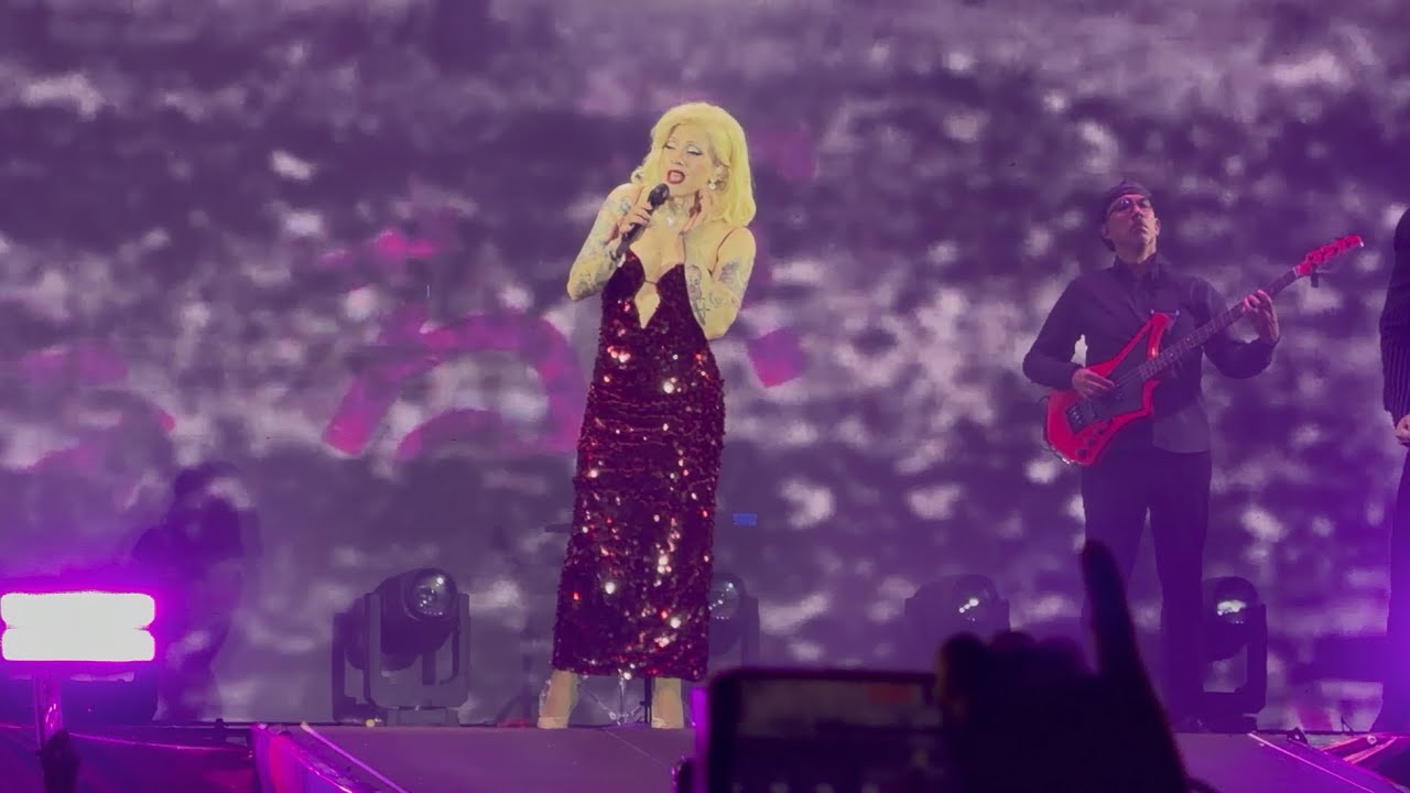 Mon Laferte - Antes De Ti (En Vivo / Carnaval de Veracruz 2026) Femme Fatale Tour